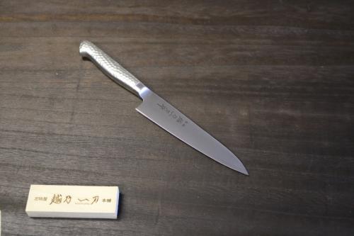 【越乃一刀】三徳包丁 越乃一刀 モリブデン鋼 割込(ステン柄) ペティ 150mm – 刃物屋 越乃